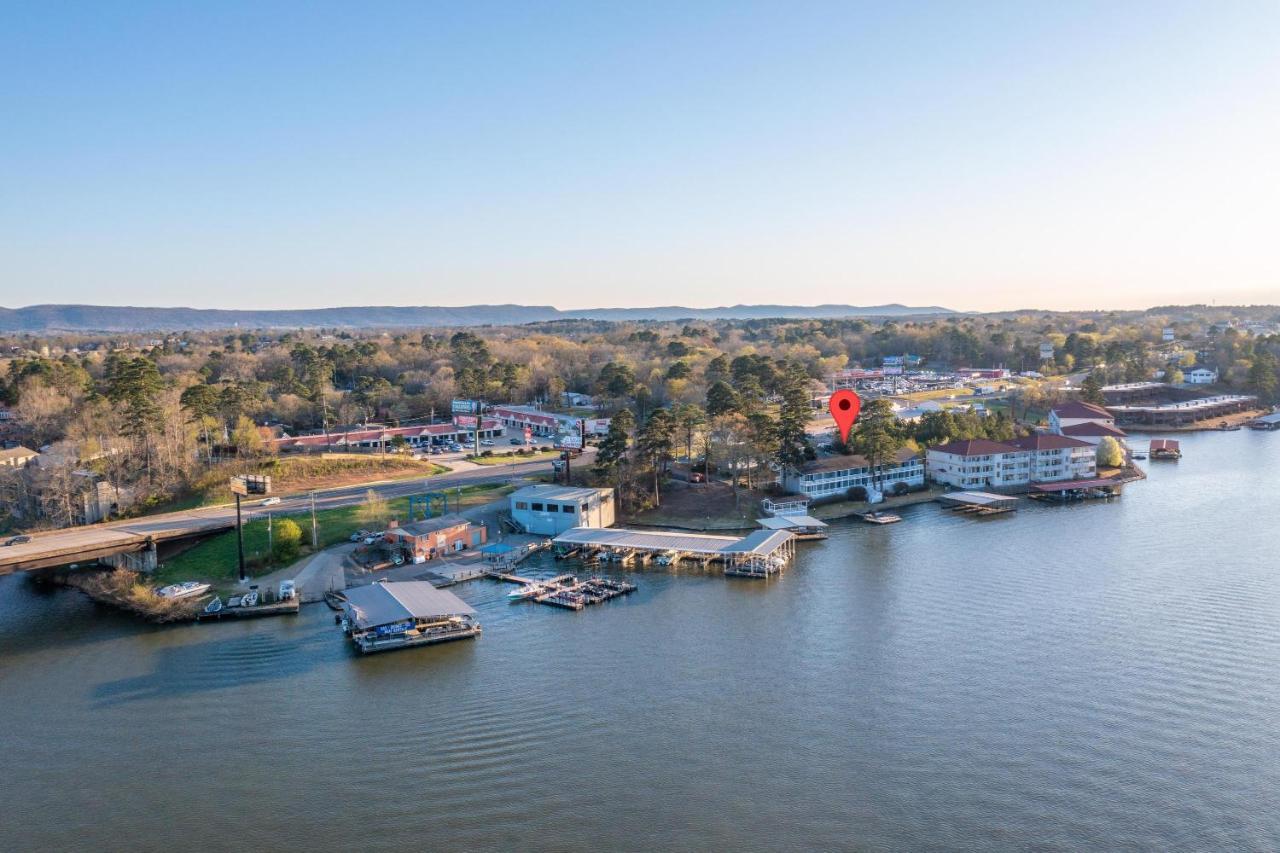 The Hamilton - Lakefront & Studio Suites, Hot Springs Buitenkant foto